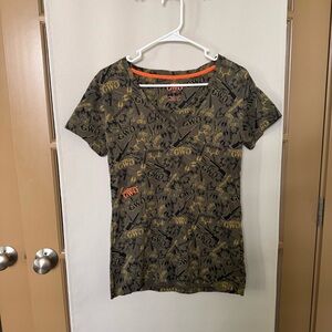 Girls with Guns Womens XL Short Sleeve V-Neck T-Shirt